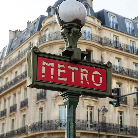 Moderne à Nation Appartamento Parigi